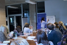 uczestnicy warsztatu podczas zajęć