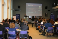 Zgormadzeni goście na auli KSAP.