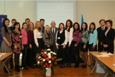 Zdjęcie gruopwe uczestników Seminarium.