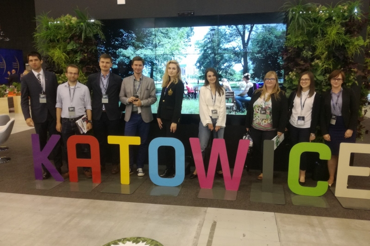 Grupowe zdjęcie słuchaczy KSAP