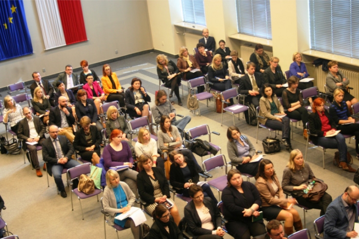 Zdjęcie sali i uczestników sesji warsztatowej